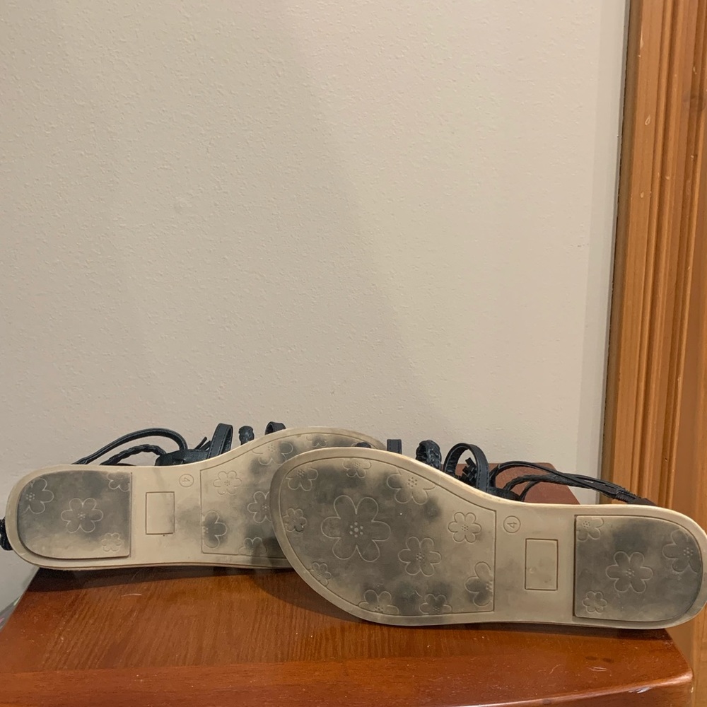 Sandals - Picture 4 of 4